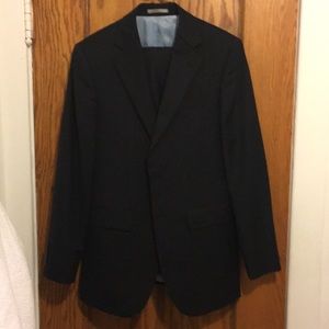 Charles Tyrwhitt Men’s 36R Black Suit